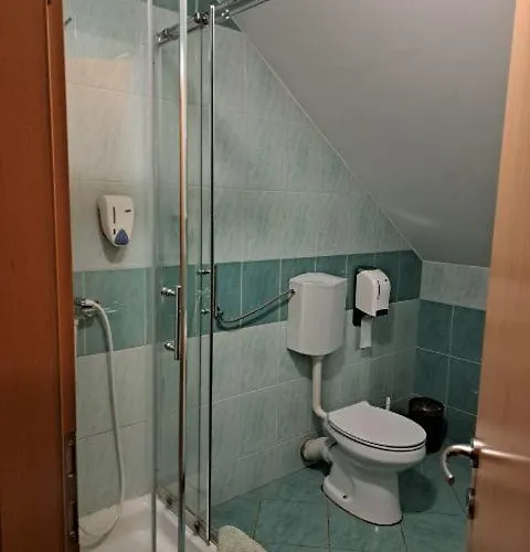 Guest house Pri Treh Lipah