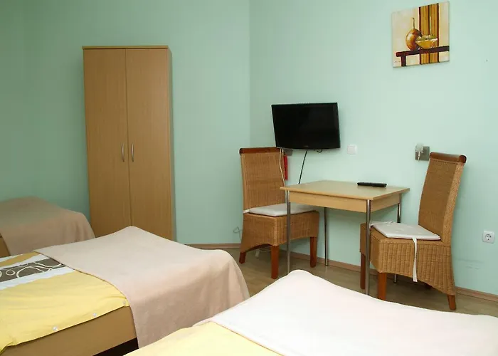 Guest house Pri Treh Lipah 2*